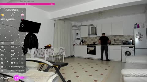 Snapshot of hard_chriss chatting on 10, 1, 2025 Hard Cock online show from 10, 1, 2025