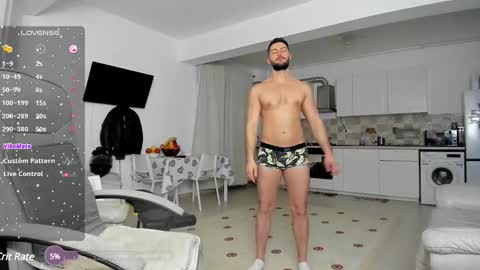 Snapshot of hard_chriss chatting on 15, 1, 2025 Hard Cock online show from 15, 1, 2025