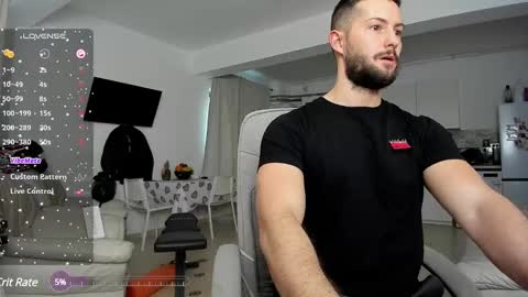 Snapshot of hard_chriss chatting on 27, 1, 2025 Hard Cock online show from 27, 1, 2025