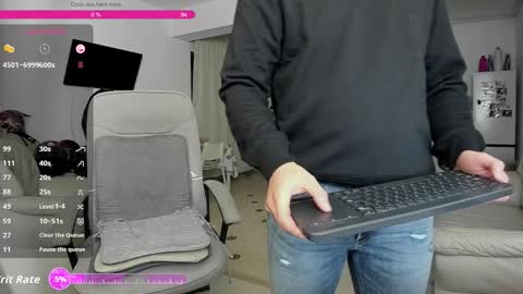 Snapshot of hard_chriss chatting on 25, 9, 2025 Hard Cock online show from 25, 9, 2025