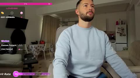 Snapshot of hard_chriss chatting on 19, 10, 2025 Hard Cock online show from 19, 10, 2025