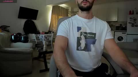 Snapshot of hard_chriss chatting on 2, 11, 2025 Hard Cock online show from 2, 11, 2025