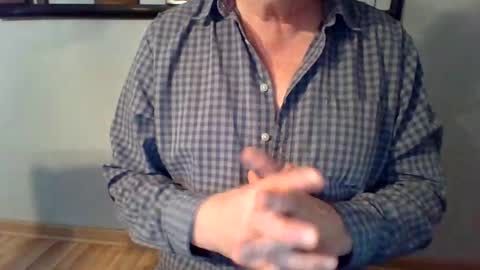 Snapshot of hardchicagoforzya chatting on 4, 3, 2025 hardchicagoforzya online show from 4, 3, 2025