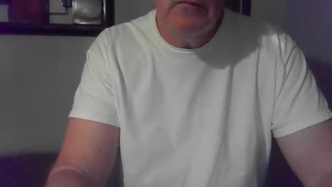 Snapshot of hardchicagoforzya chatting on 18, 10, 2025 hardchicagoforzya online show from 18, 10, 2025