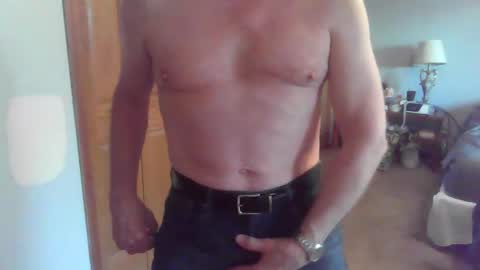 Snapshot of hardchicagoforzya chatting on 13, 11, 2025 hardchicagoforzya online show from 13, 11, 2025