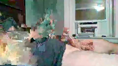 Snapshot of hardcockoncam22 chatting on 4, 11, 2025 cervixpainter25 online show from 4, 11, 2025