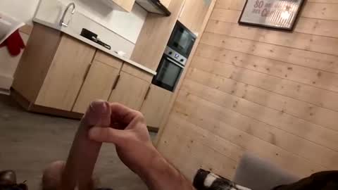 Snapshot of harddicklforu chatting on 23, 12, 2024 bigcock cumload cumshot jerkoff italian spanish french online show from 23, 12, 2024