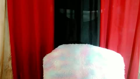 Snapshot of hardfox_xoxo chatting on 18, 10, 2025 mj online show from 18, 10, 2025