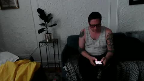 hardigan online show from 11, 11, 2025