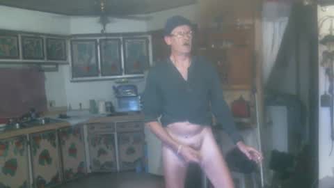 Snapshot of hardinhand44 chatting on 14, 12, 2024 john nobles online show from 14, 12, 2024