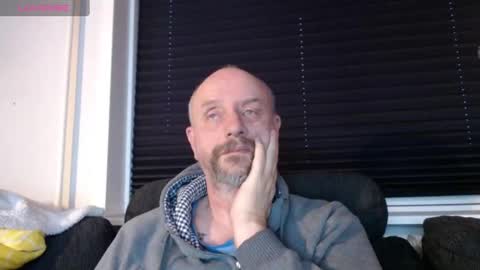 MrLazy online show from 31, 1, 2025