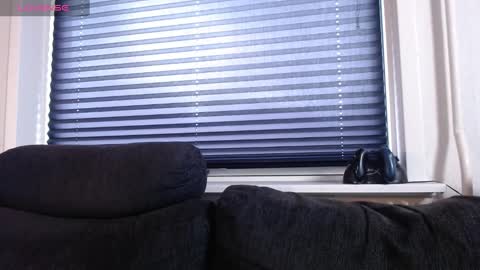 MrLazy online show from 1, 2, 2025