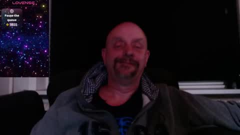 Snapshot of hardmrlazy chatting on 10, 3, 2025 MrLazy online show from 10, 3, 2025