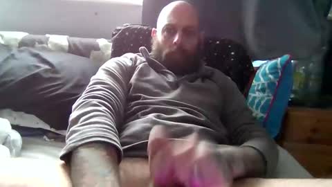 hardnhorny198 online show from 23, 2, 2026