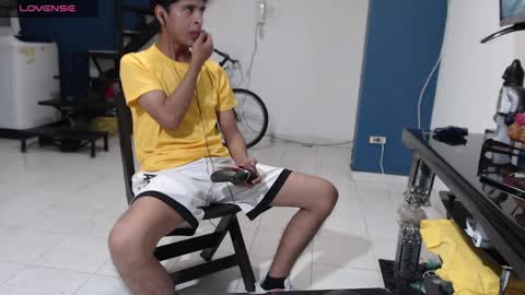 Andres Dean online show from 25, 12, 2024