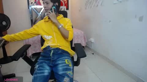 Snapshot of hardsexlove08 chatting on 28, 4, 2026 Andres Dean online show from 28, 4, 2026