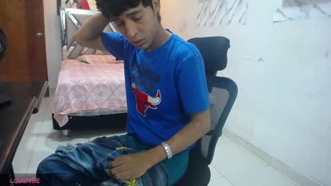Snapshot of hardsexlove08 chatting on 9, 5, 2026 Andres Dean online show from 9, 5, 2026