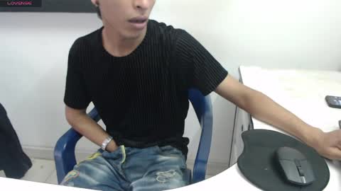 Snapshot of hardsexlove08 chatting on 18, 5, 2026 Andres Dean online show from 18, 5, 2026