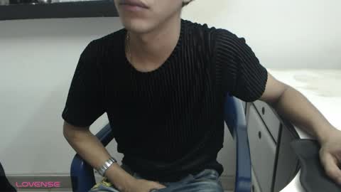 Snapshot of hardsexlove08 chatting on 19, 5, 2026 Andres Dean online show from 19, 5, 2026