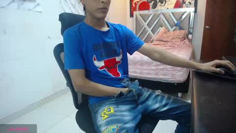Snapshot of hardsexlove08 chatting on 1, 6, 2026 Andres Dean online show from 1, 6, 2026