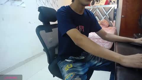 Snapshot of hardsexlove08 chatting on 2, 6, 2026 Andres Dean online show from 2, 6, 2026