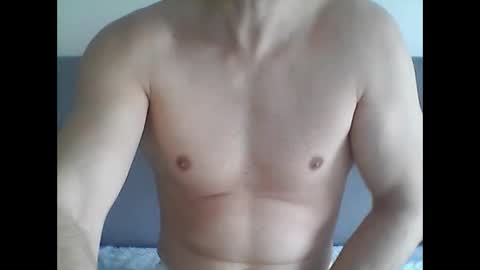 Snapshot of hardwanker75 chatting on 19, 2, 2025 hardwanker75 online show from 19, 2, 2025