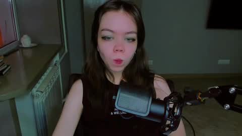 Miss Hari online show from 22, 2, 2025