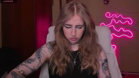 Julia online show from 6, 3, 2025