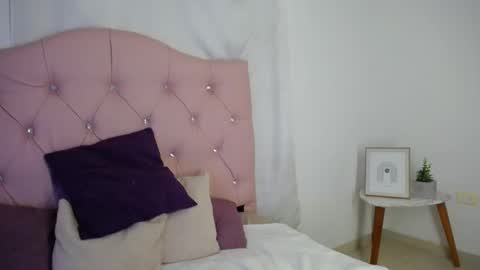 harmonyloves2 online show from 3, 3, 2025