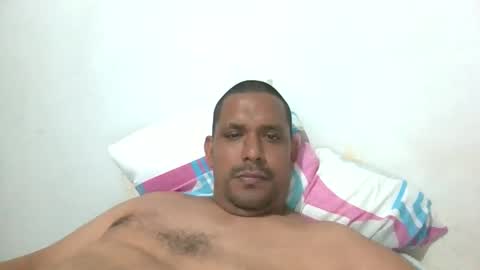 Snapshot of harpechediaz chatting on 1, 3, 2026 ricardo online show from 1, 3, 2026