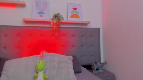 Snapshot of harper_brown1 chatting on 22, 10, 2025 Harper online show from 22, 10, 2025