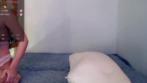 Snapshot of harriell chatting on 24, 1, 2025 Kira online show from 24, 1, 2025