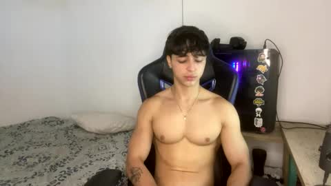 Snapshot of harry_p01 chatting on 8, 2, 2025 harry_p01 online show from 8, 2, 2025