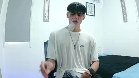 Snapshot of harrythomson1 chatting on 14, 7, 2026 harry thomson online show from 14, 7, 2026