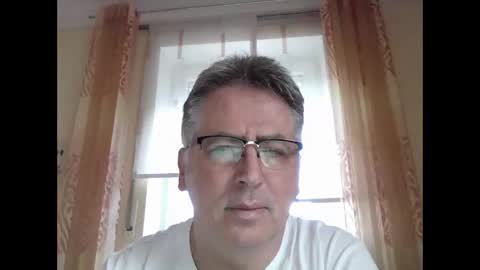 Snapshot of hartl67 chatting on 22, 12, 2024 hartl67 online show from 22, 12, 2024