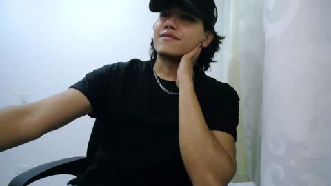 Snapshot of haru_boi chatting on 30, 1, 2025 Haru online show from 30, 1, 2025