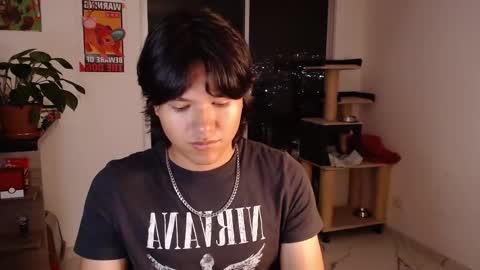 Snapshot of haru_boi chatting on 16, 12, 2025 Haru online show from 16, 12, 2025