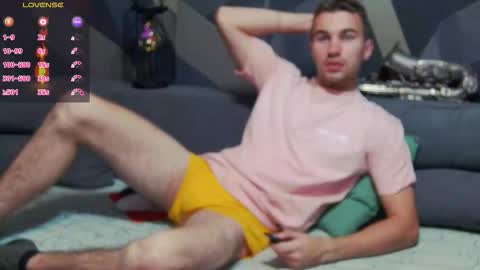 Snapshot of harvey_ren chatting on 20, 9, 2025 Harvey online show from 20, 9, 2025