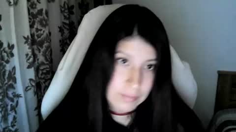 lady online show from 12, 1, 2025