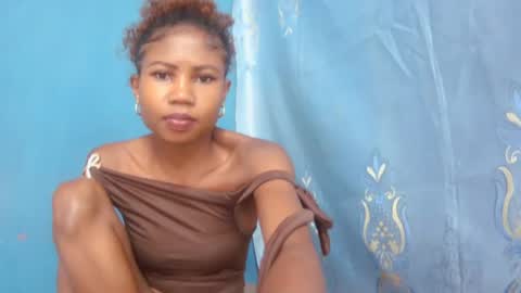 Snapshot of hasleyinah chatting on 7, 7, 2026 hasleyinah online show from 7, 7, 2026
