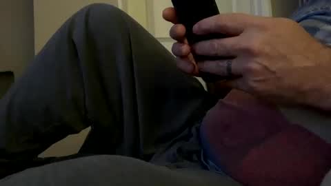 hawks2113 online show from 12, 1, 2025