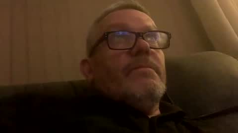 hawks2113 online show from 11, 3, 2025