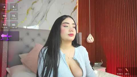 Snapshot of hay1_ chatting on 14, 10, 2025 haylie See you tonight at 8pm Colombia time online show from 14, 10, 2025