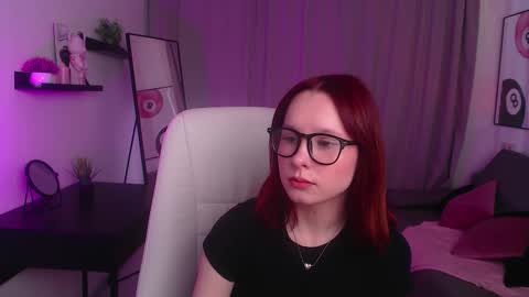 Mia online show from 18, 3, 2026