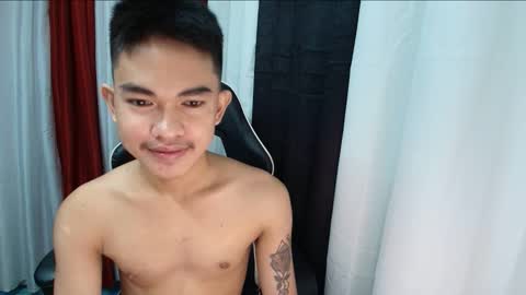 Snapshot of hayden_cumgiver chatting on 27, 10, 2025 jon hayden online show from 27, 10, 2025