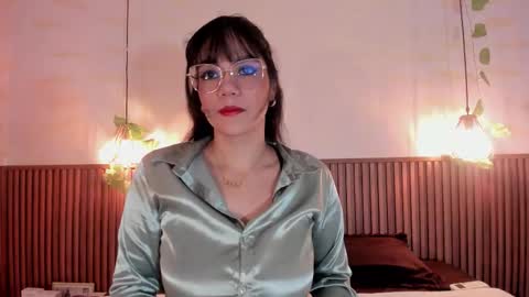 Snapshot of haylenpark chatting on 18, 10, 2025 haylenpark online show from 18, 10, 2025