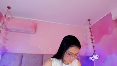 Snapshot of haylenpark chatting on 26, 11, 2025 haylenpark online show from 26, 11, 2025