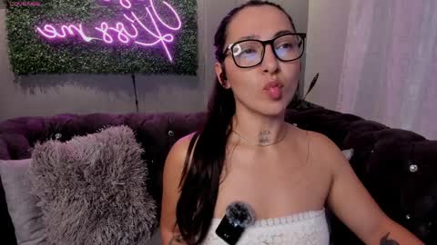 Maria  online show from 11, 4, 2026