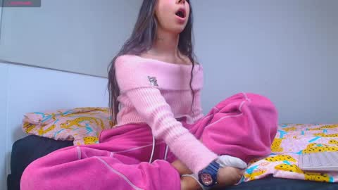 Hazel Mafia online show from 22, 12, 2024