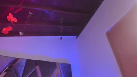 Im Hazel online show from 19, 2, 2025